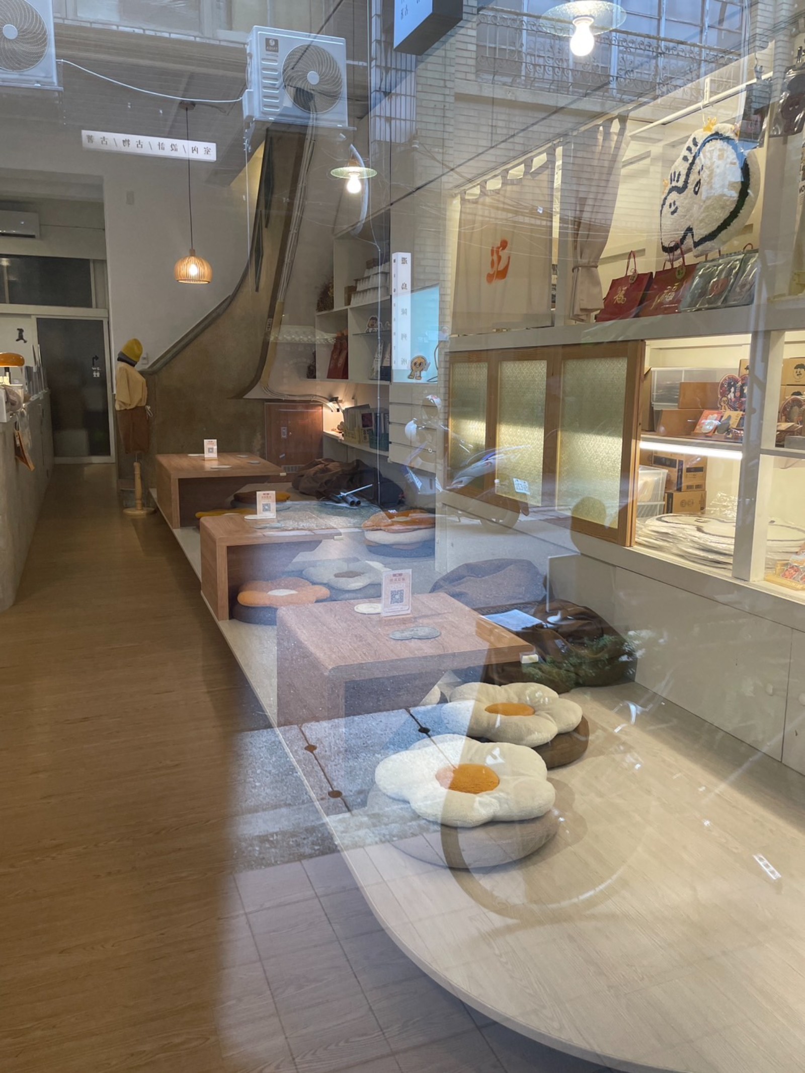 BOPOMOO 波波畝 café